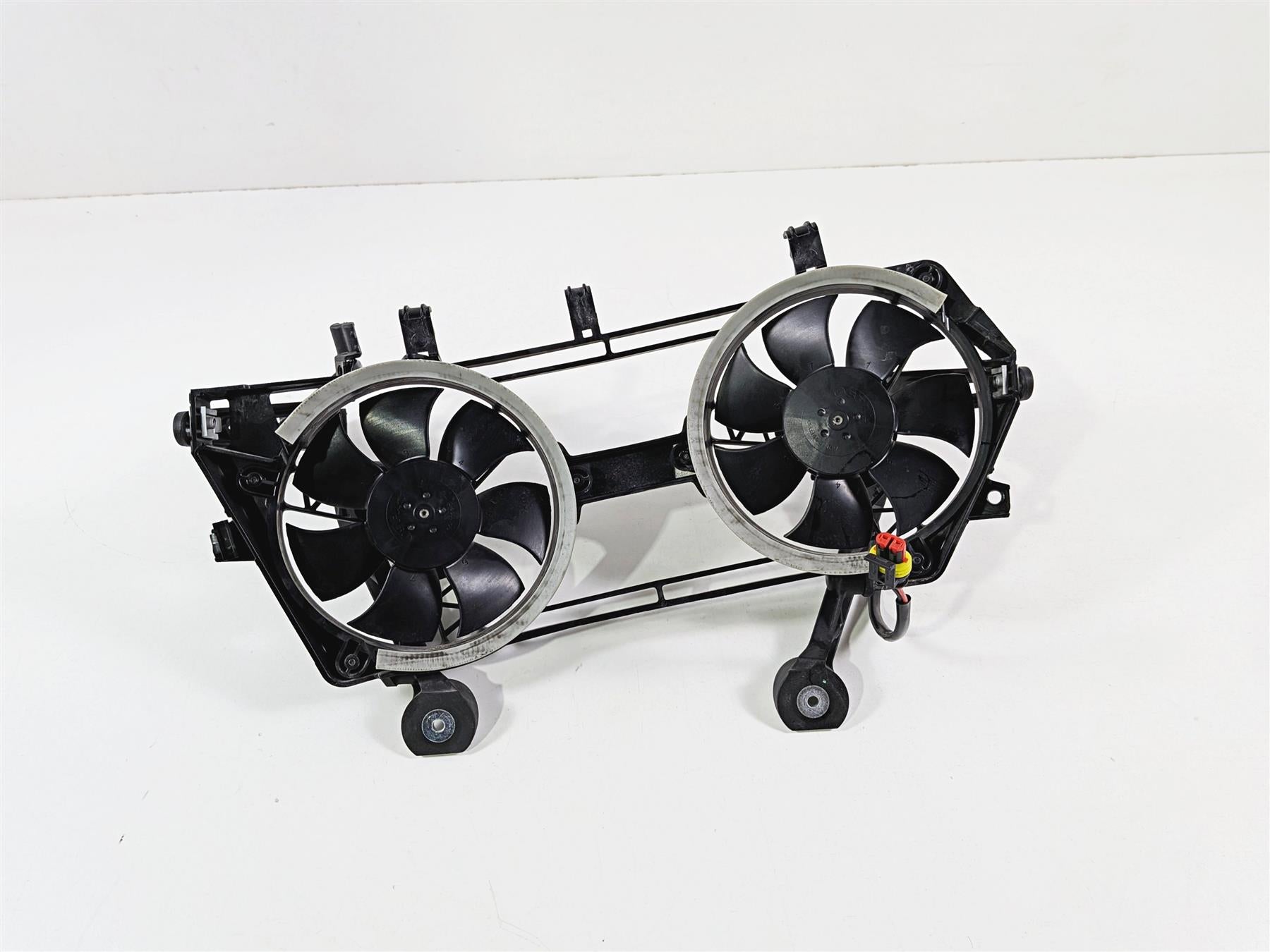 2019 Ducati Panigale V4S V4 S Corse Coolant Fan & Bracket Mount Set 55040311A {{ shop.shopifyCountryName }} - Mototech271