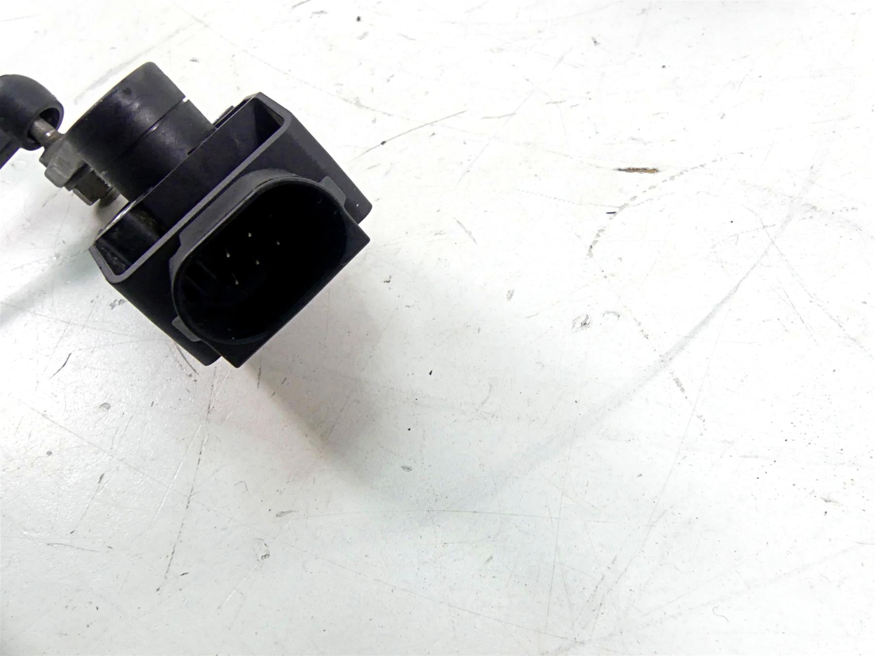 2015 BMW R1200GS GSW K50 Leveling Sensor Set 37146860843 37146870000 {{ shop.shopifyCountryName }} - Mototech271