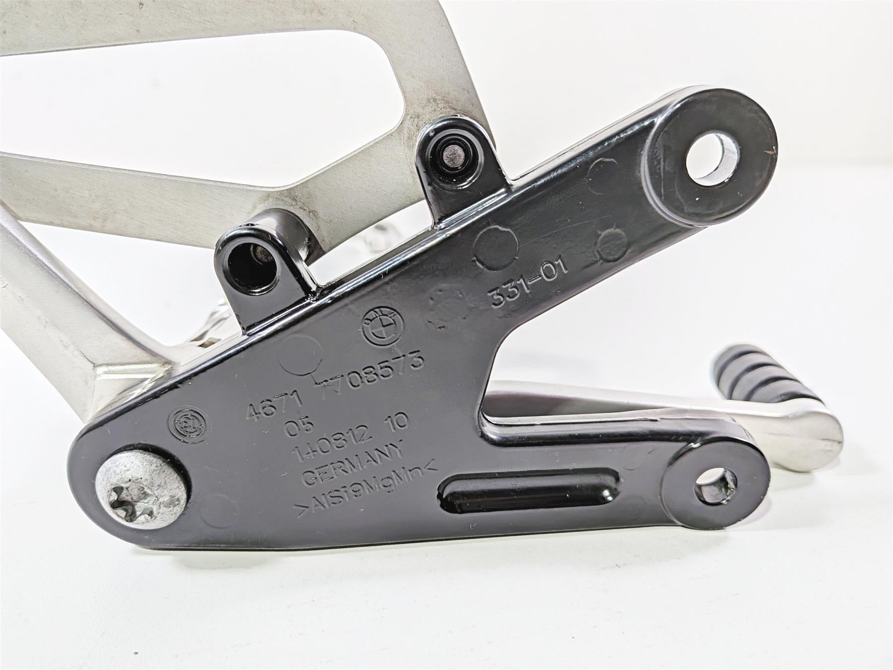 2014 BMW S1000RR K46 Left Front Foot Peg Set & Shifter Shift Lever 46717708573 {{ shop.shopifyCountryName }} - Mototech271
