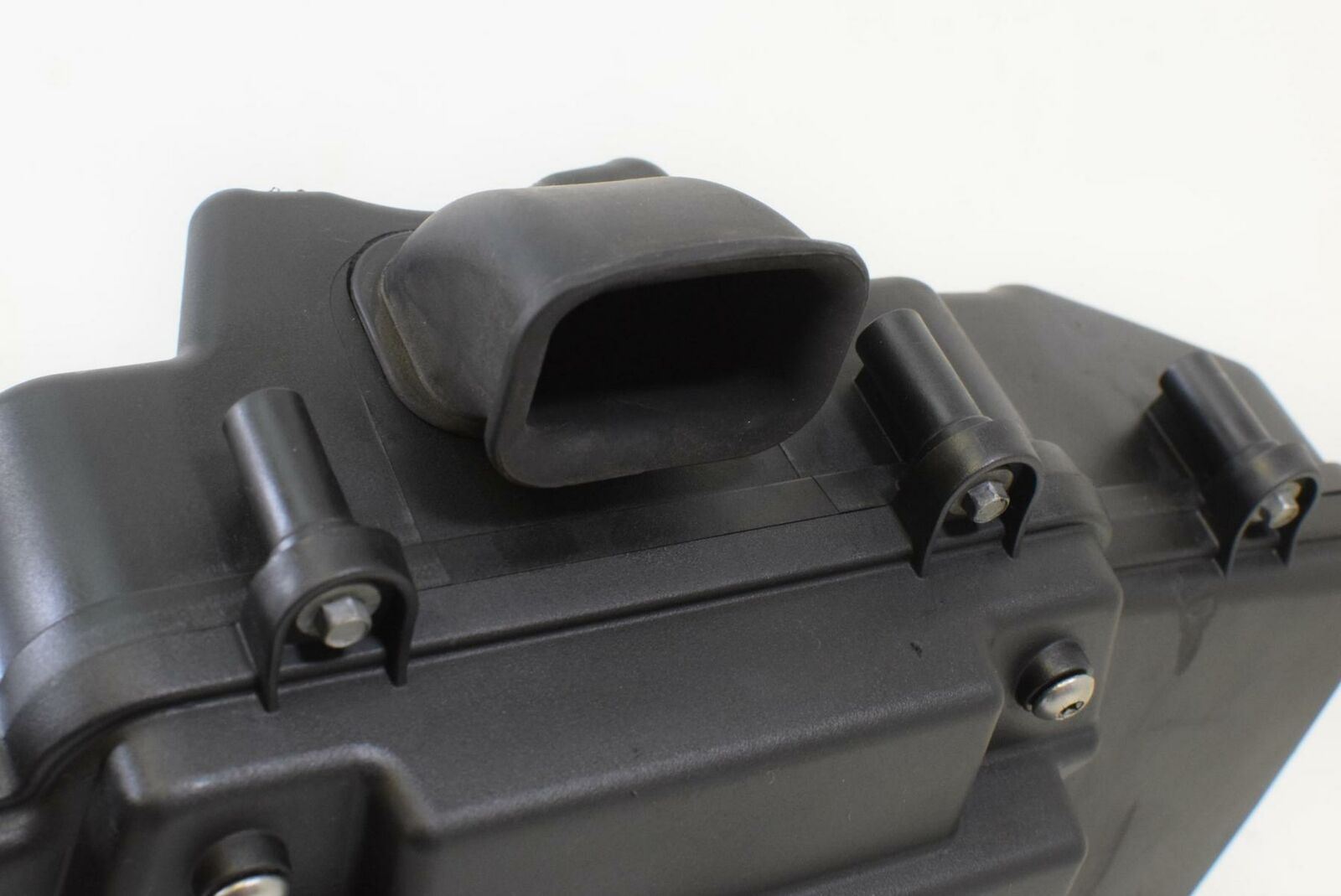 2008 KTM 690 Supermoto R LC4 Air Box Cleaner Breather Filter Assembly 7500600102 {{ shop.shopifyCountryName }} - Mototech271