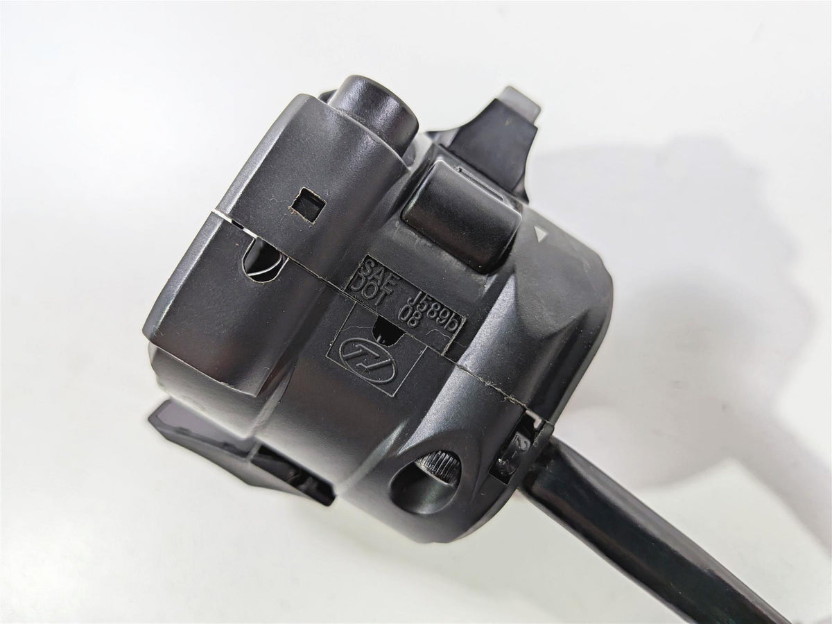 2016 Ducati Hypermotard 939 SP Left Hand Turn Signal Control Switch 65110142A-Mototech271