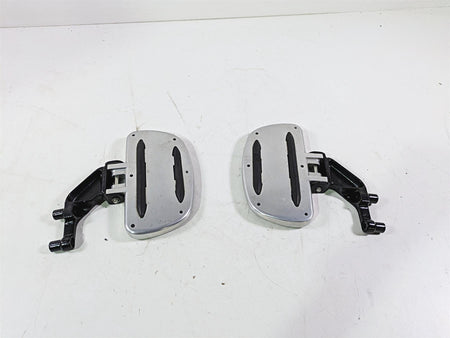 2008 Yamaha XVZ1300 Royal Star Rear Passenger Floorboard Set 4XY-27440-00-00 {{ shop.shopifyCountryName }} - Mototech271