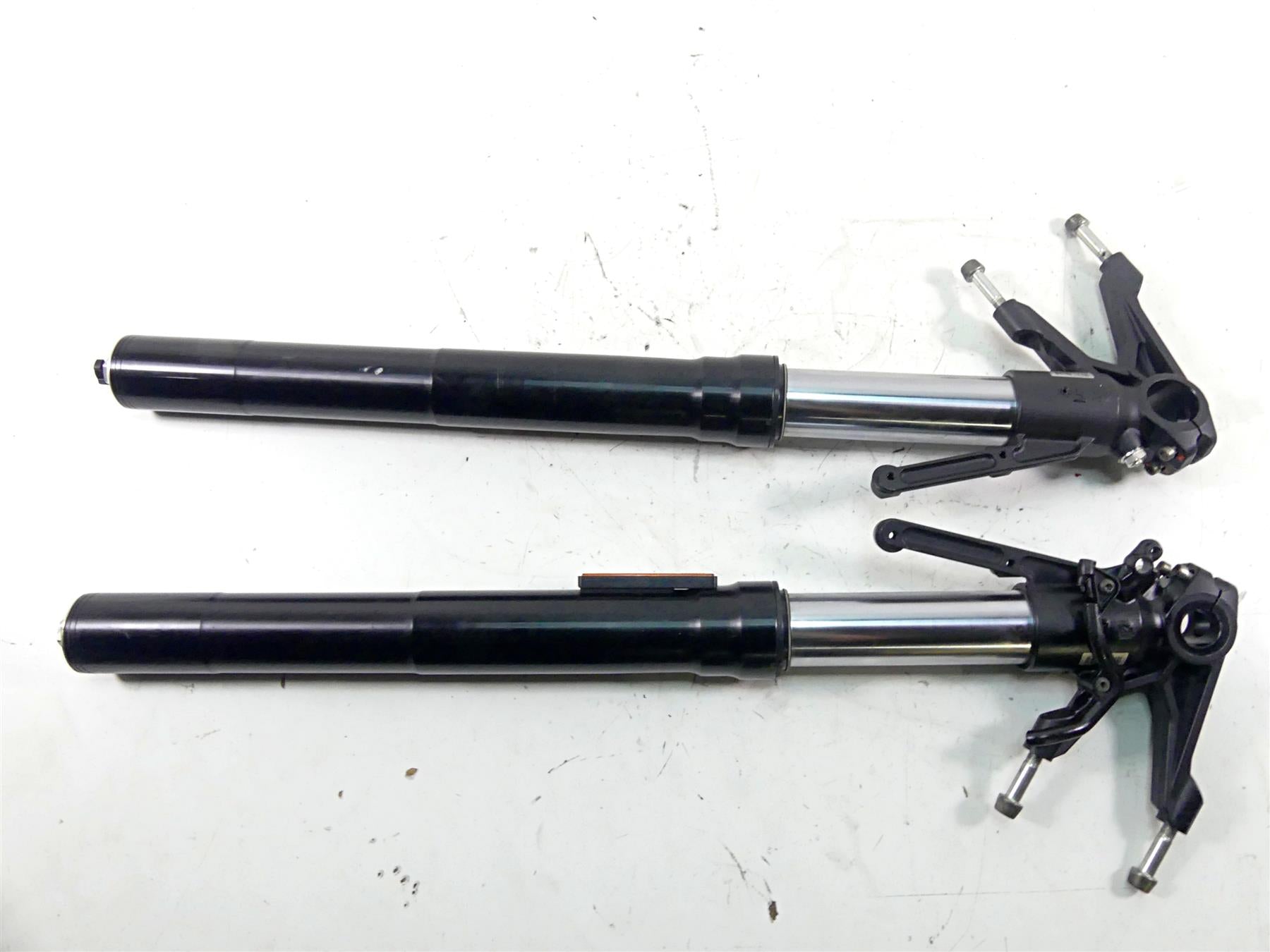 2013 Ducati Diavel Red Front Straight Fork Leg Set 34420342A 34520343A | Mototech271