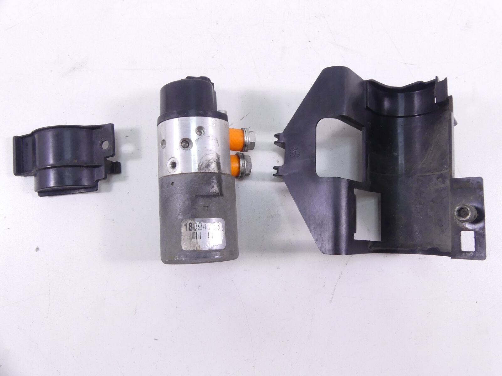 2014 Harley FXSB Softail Breakout Rear Abs Brake Unit Module 40674-11