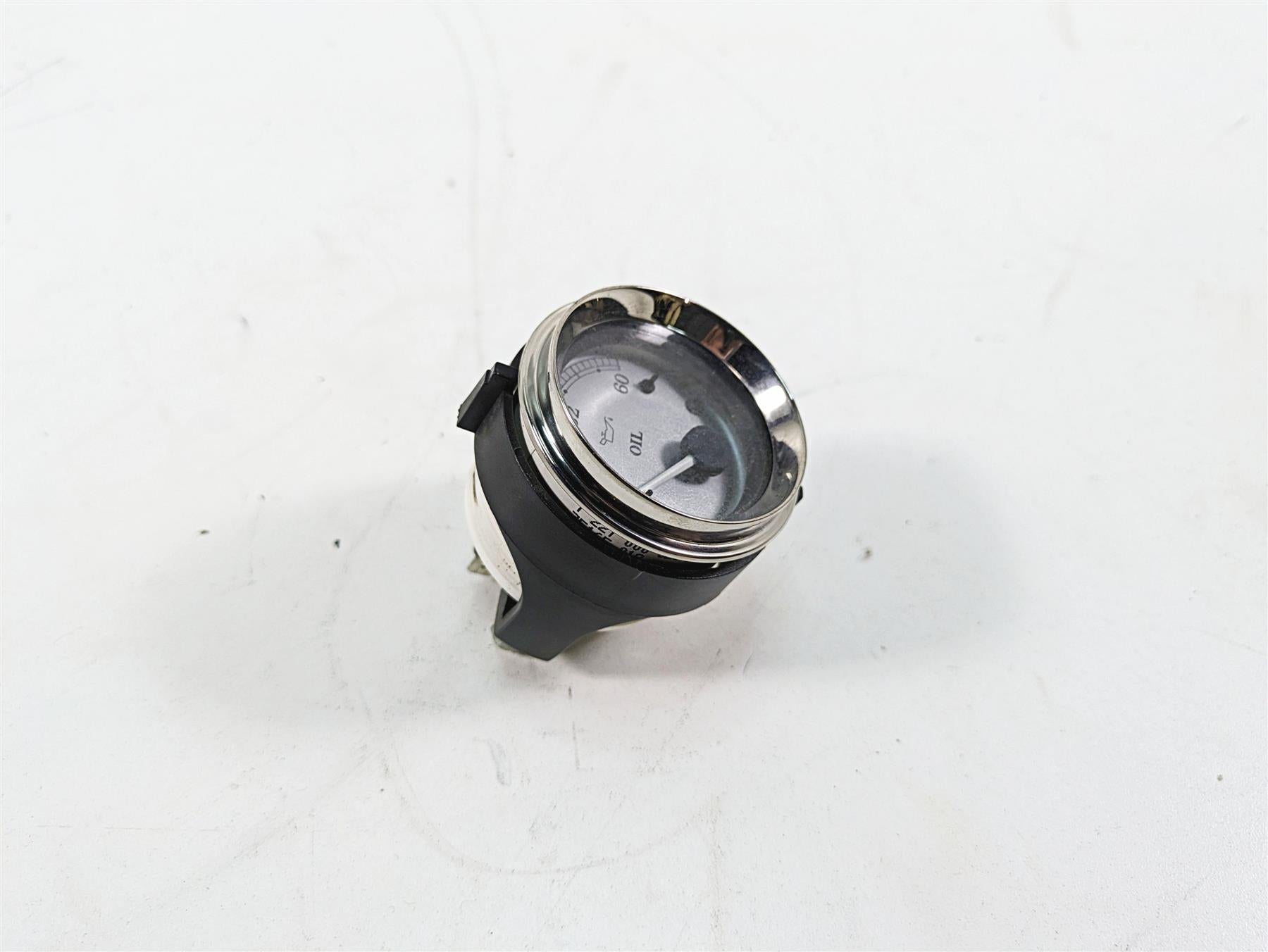 2006 Harley Touring FLHXI Street Glide Oil Pressure Gauge Instrument 75165-01A {{ shop.shopifyCountryName }} - Mototech271