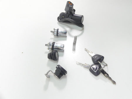 2013 Triumph Rocket 3 Touring Ignition Switch Key Saddle Bag Lock Set T2500519 {{ shop.shopifyCountryName }} - Mototech271