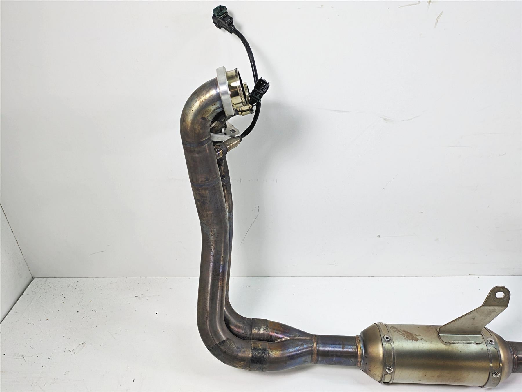 2021 Aprilia RS660 Akrapovic Racing Line Carbon Exhaust System S-A6R3-APLC {{ shop.shopifyCountryName }} - Mototech271