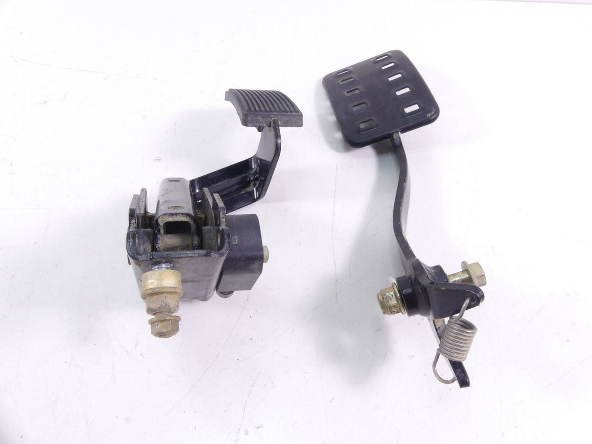 2018 Can-Am Maverick 1000R XMR Accelerator & Brake Pedal Set 318060 705600724 {{ shop.shopifyCountryName }} - Mototech271
