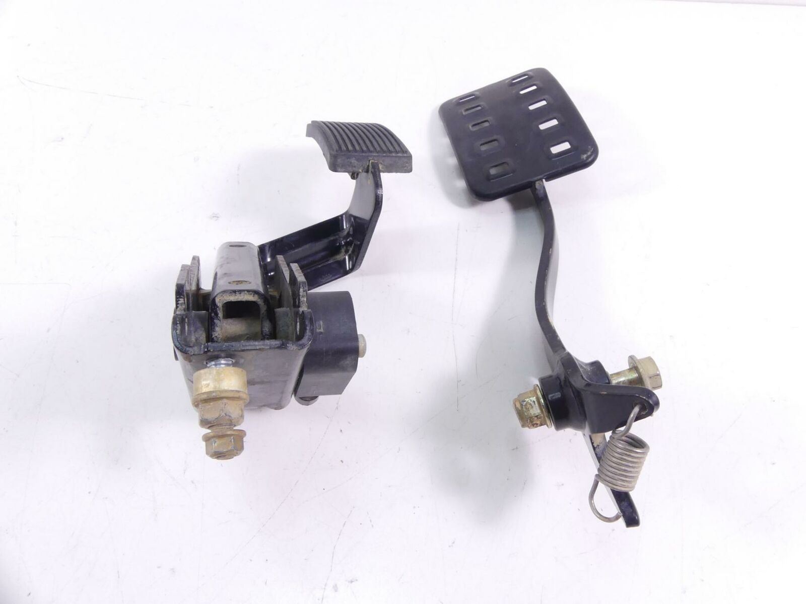 2018 Can-Am Maverick 1000R XMR Accelerator & Brake Pedal Set 318060 705600724 {{ shop.shopifyCountryName }} - Mototech271