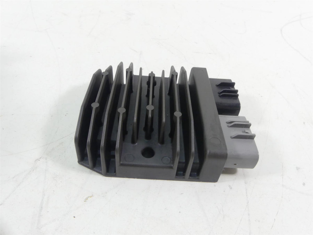 2016 BMW R1200RS K54 Rectifier Voltage Regulator FH020AA 12318523367 {{ shop.shopifyCountryName }} - Mototech271