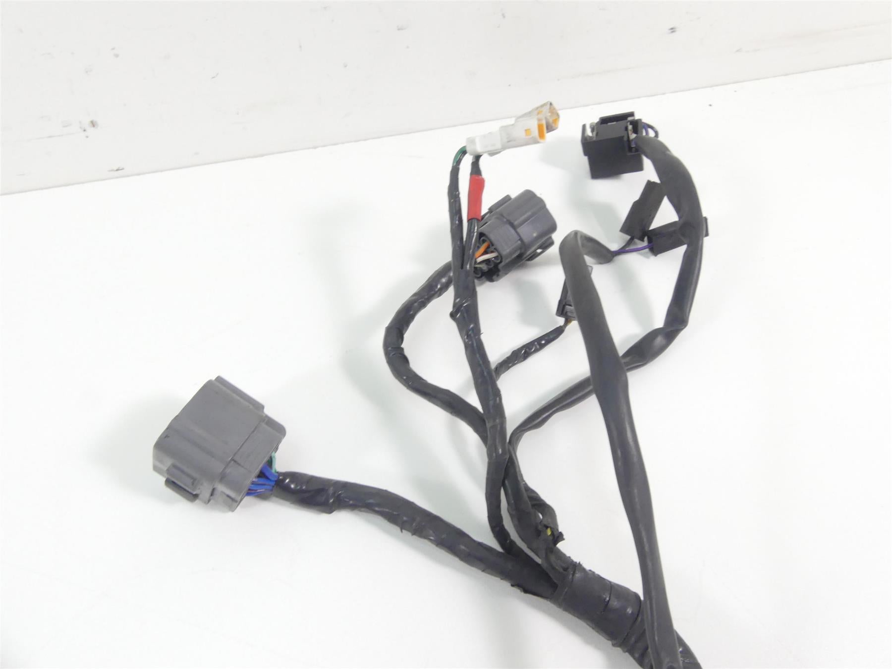 2013 Triumph Rocket 3 Touring Wiring Harness Loom Relay Set T2502404 {{ shop.shopifyCountryName }} - Mototech271