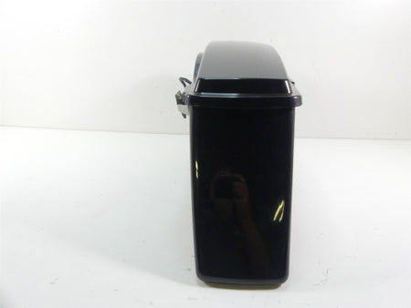 2012 Harley Touring FLHX Street Glide Right Saddlebag Saddle Bag 79093-93 {{ shop.shopifyCountryName }} - Mototech271