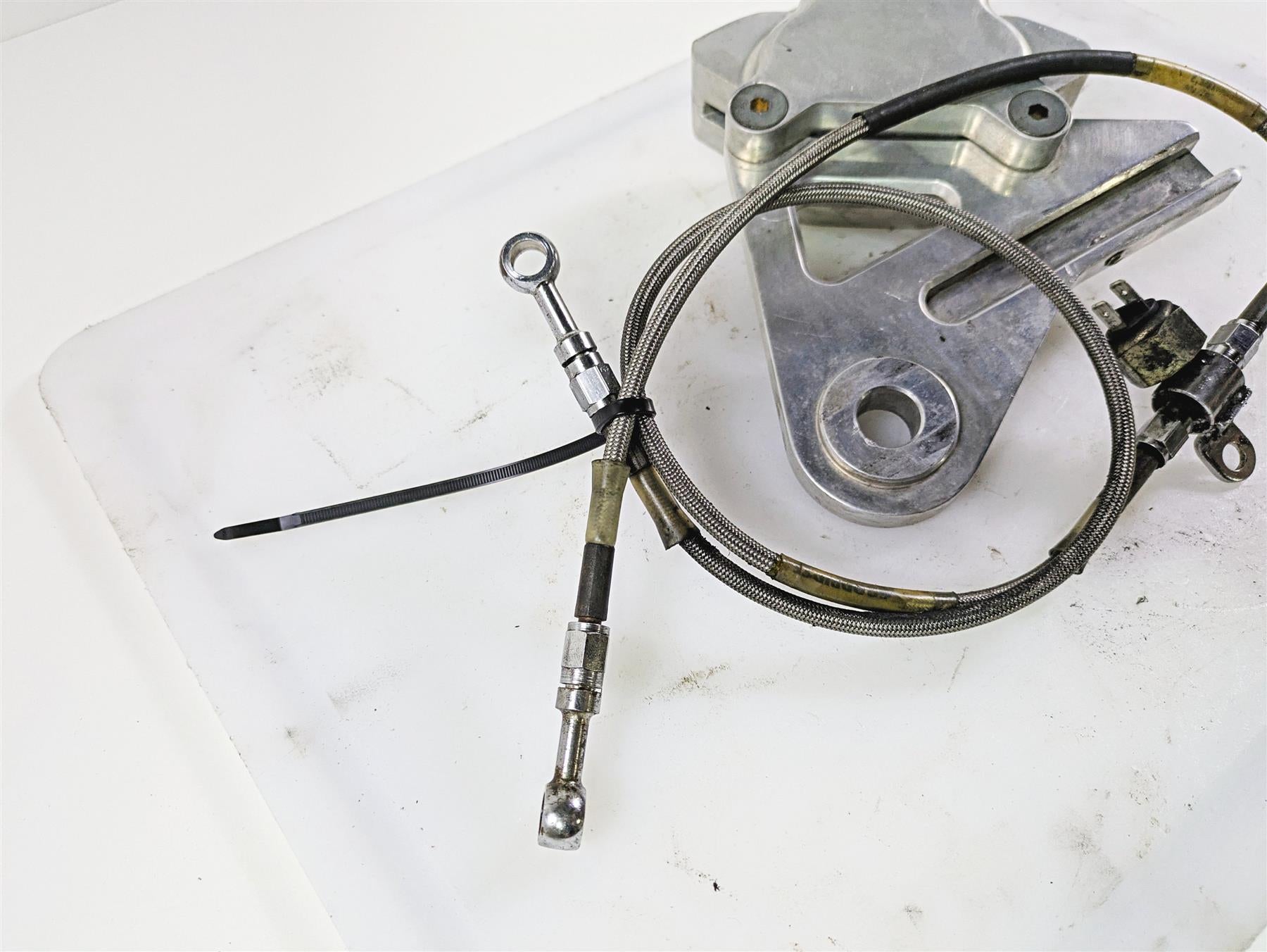 2002 Indian Spirit Deluxe Rear Brake Caliper & Bracket 50-051 53-176 {{ shop.shopifyCountryName }} - Mototech271