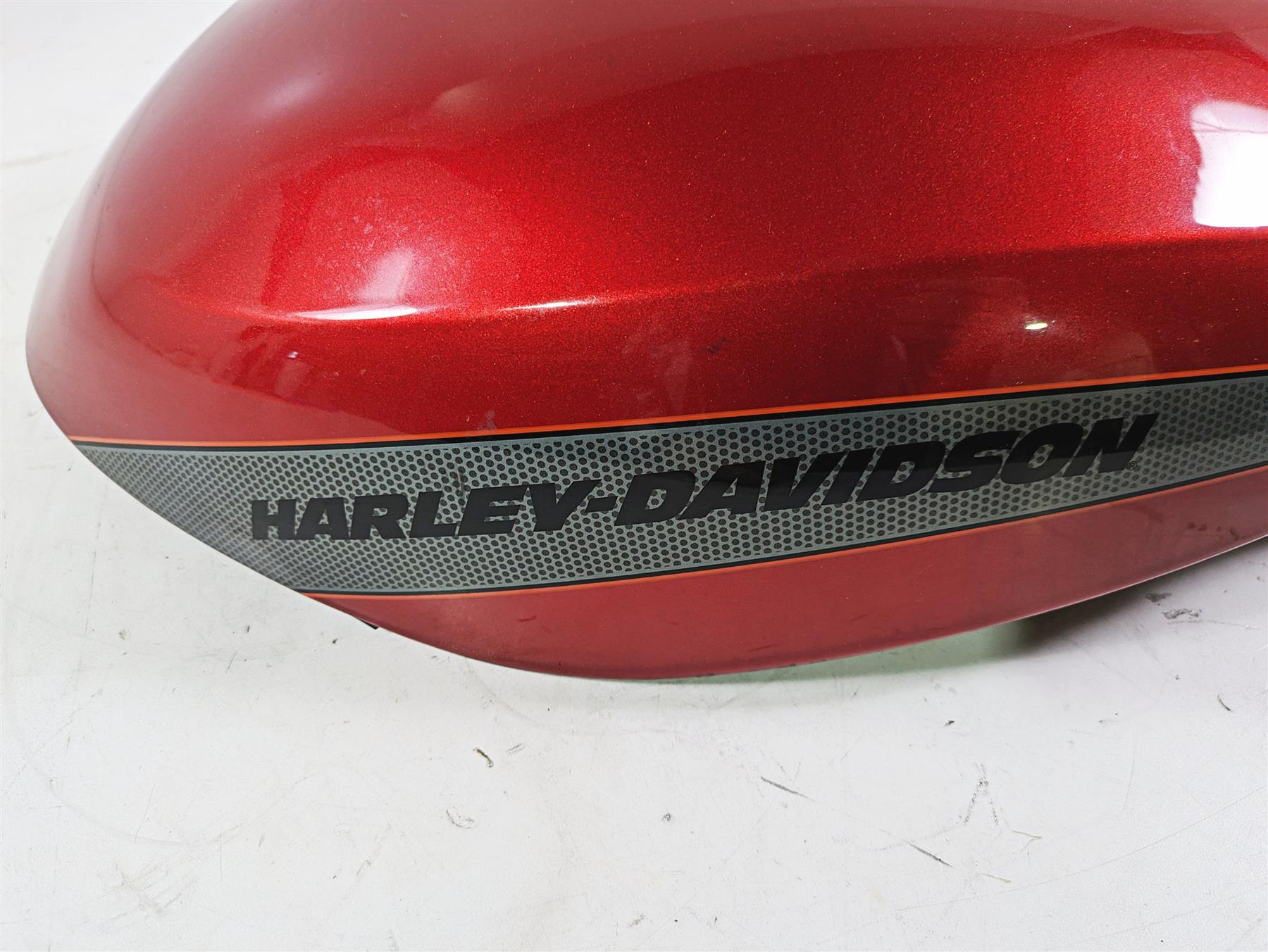 2013 Harley VRSCDX Night Rod Sp Upper Tank Airbox Cover Red Sunglo 66154-07 {{ shop.shopifyCountryName }} - Mototech271