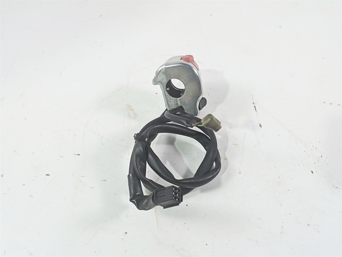 2006 Yamaha XVS650 V-Star Classic Right Hand Control Switch 5KS-83975-10-00 {{ shop.shopifyCountryName }} - Mototech271