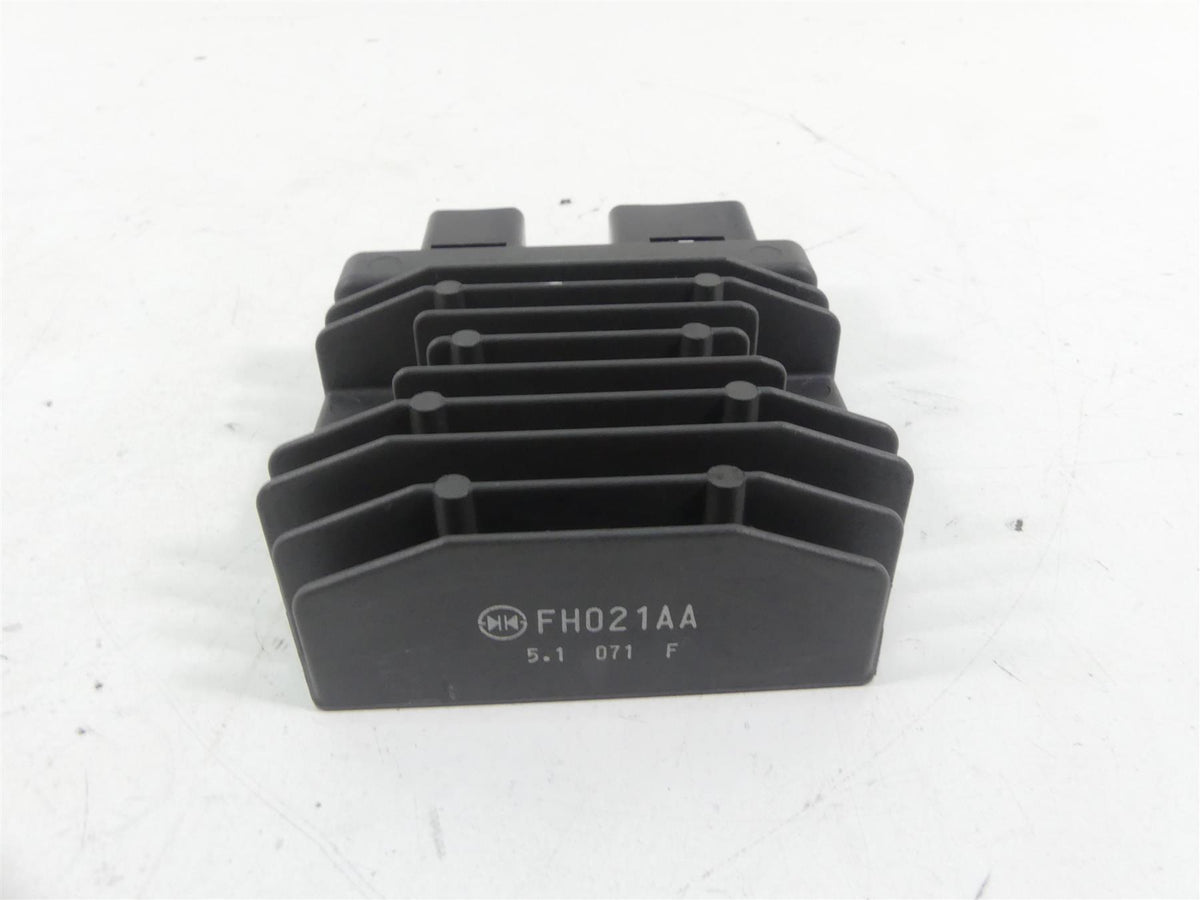 2015 Honda CBR1000 RR SC59 Rectifier Voltage Regulator 31600-MJJ-D31 FH021AA {{ shop.shopifyCountryName }} - Mototech271