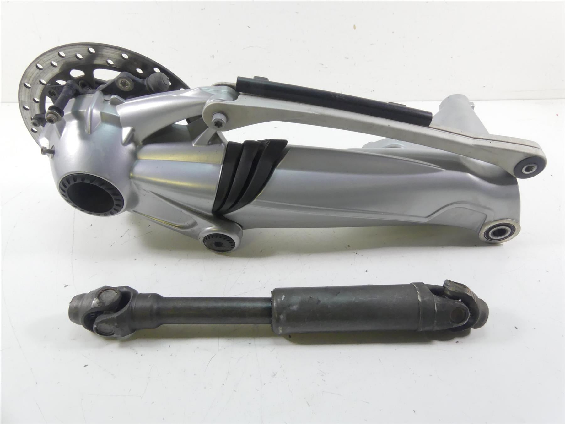 2012 BMW R1200 GS K255 Adventure Swingarm Differential Drive Shaft 33117726889