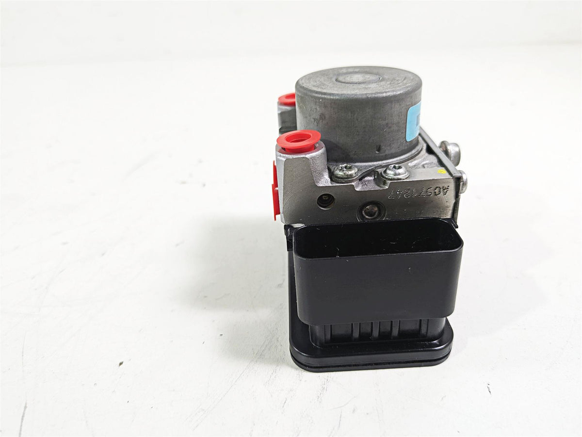 2018 Suzuki GSX1300 R Hayabusa Nissin Abs Brake Pump Unit Module 55610-15H01 {{ shop.shopifyCountryName }} - Mototech271