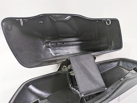 2020 Harley Touring FLHT Electra Glide Left Saddlebag Saddle Bag - Read 90200414 {{ shop.shopifyCountryName }} - Mototech271