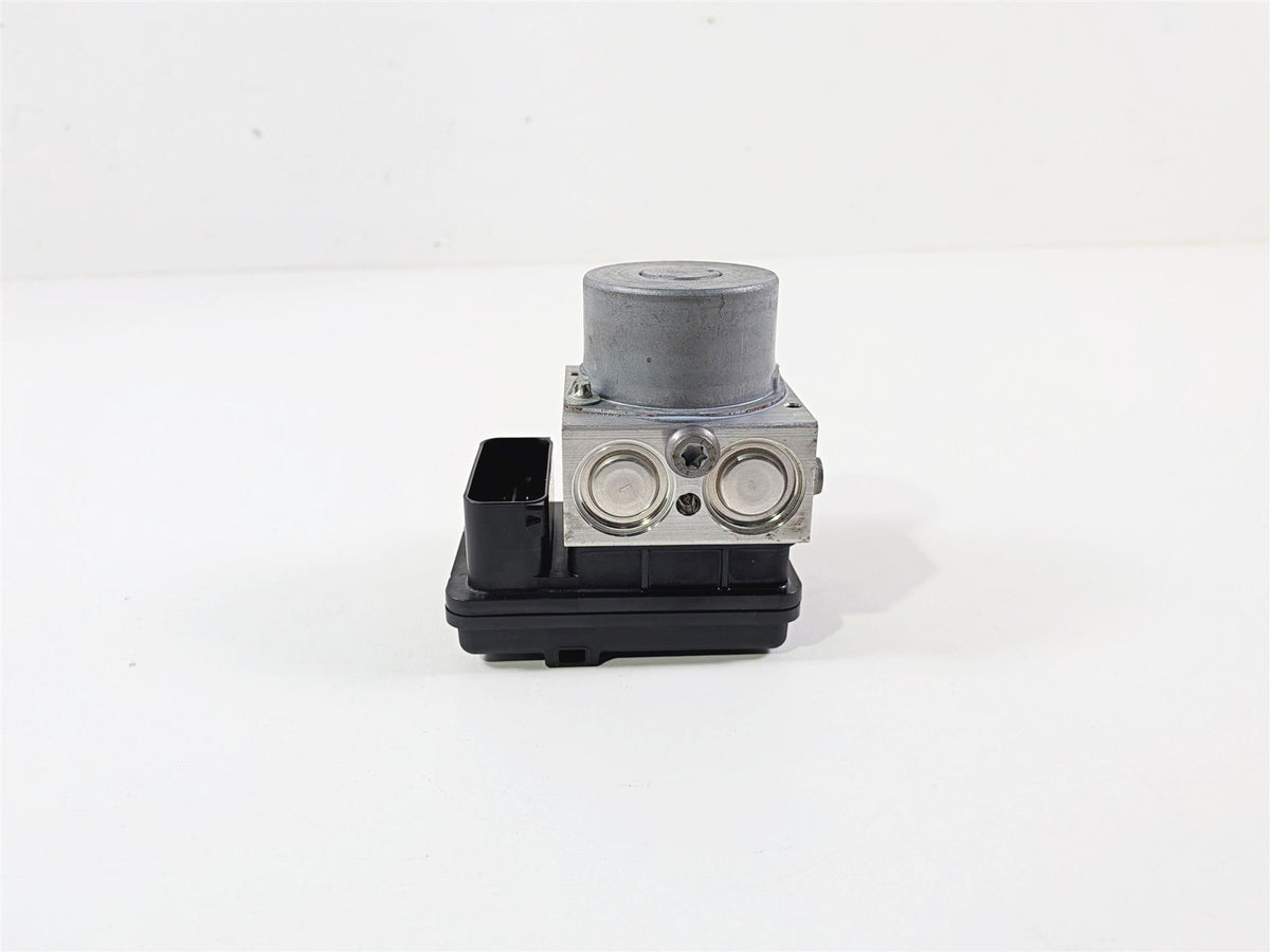 2023 BMW R nineT Scrambler K23 Abs Brake Pump Control Module 34518393178 {{ shop.shopifyCountryName }} - Mototech271