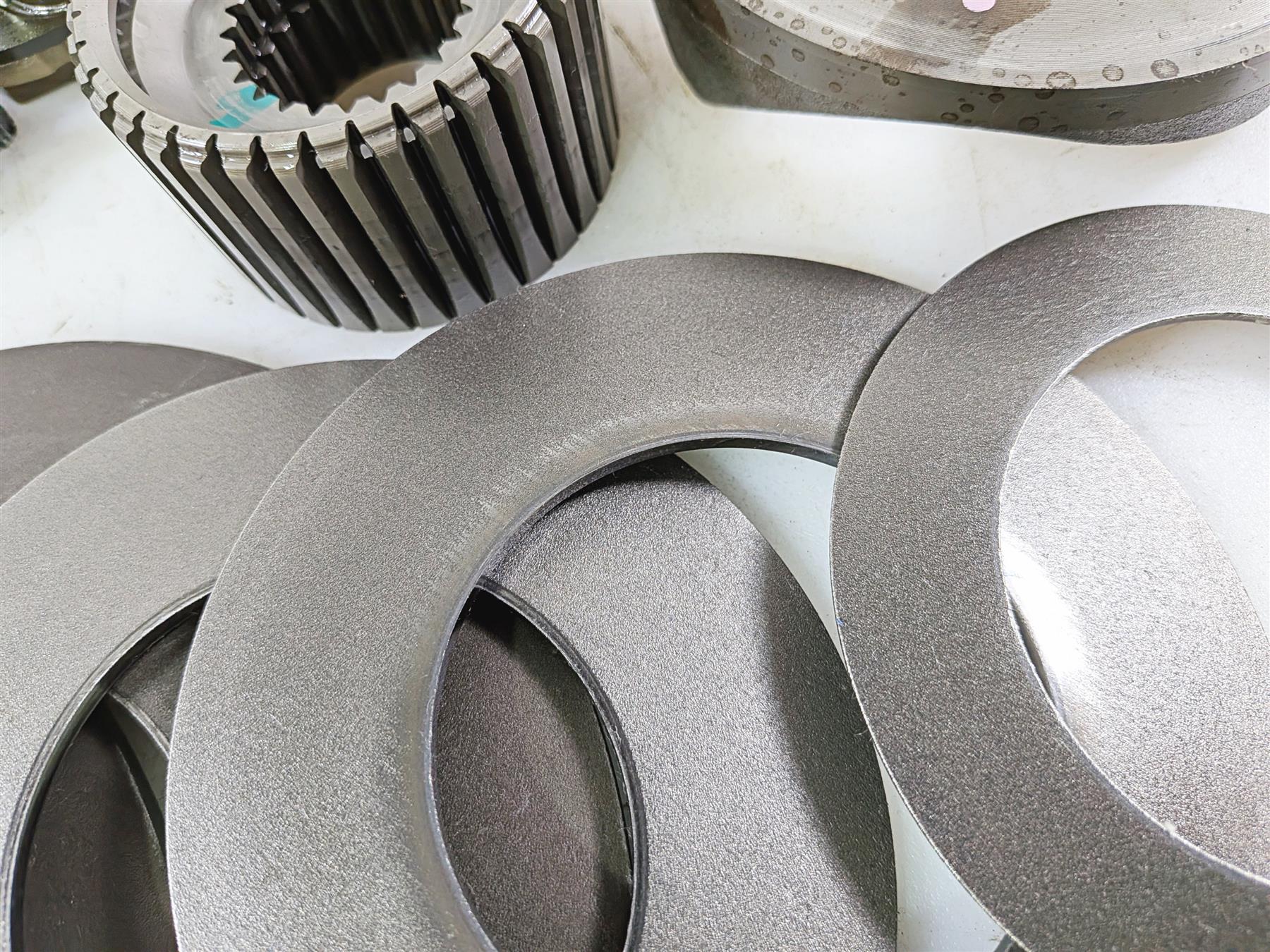 2022 Harley Softail FXLRST Low Rider Primary Drive Clutch Kit & Chain 37000263A {{ shop.shopifyCountryName }} - Mototech271