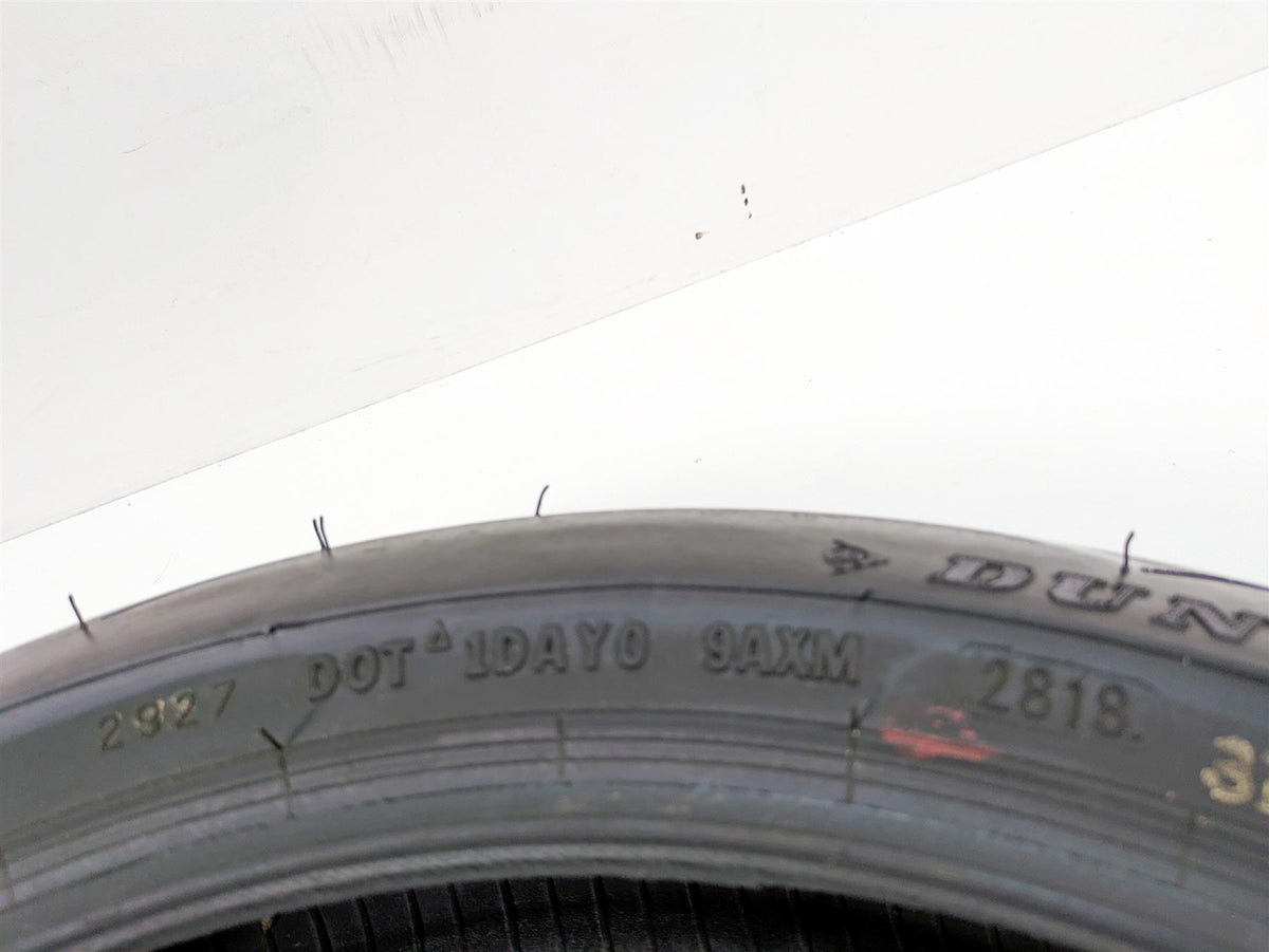 Used Front Motorcycle Tire Dunlop Sportmax Q4 120/70R17 45233176 {{ shop.shopifyCountryName }} - Mototech271