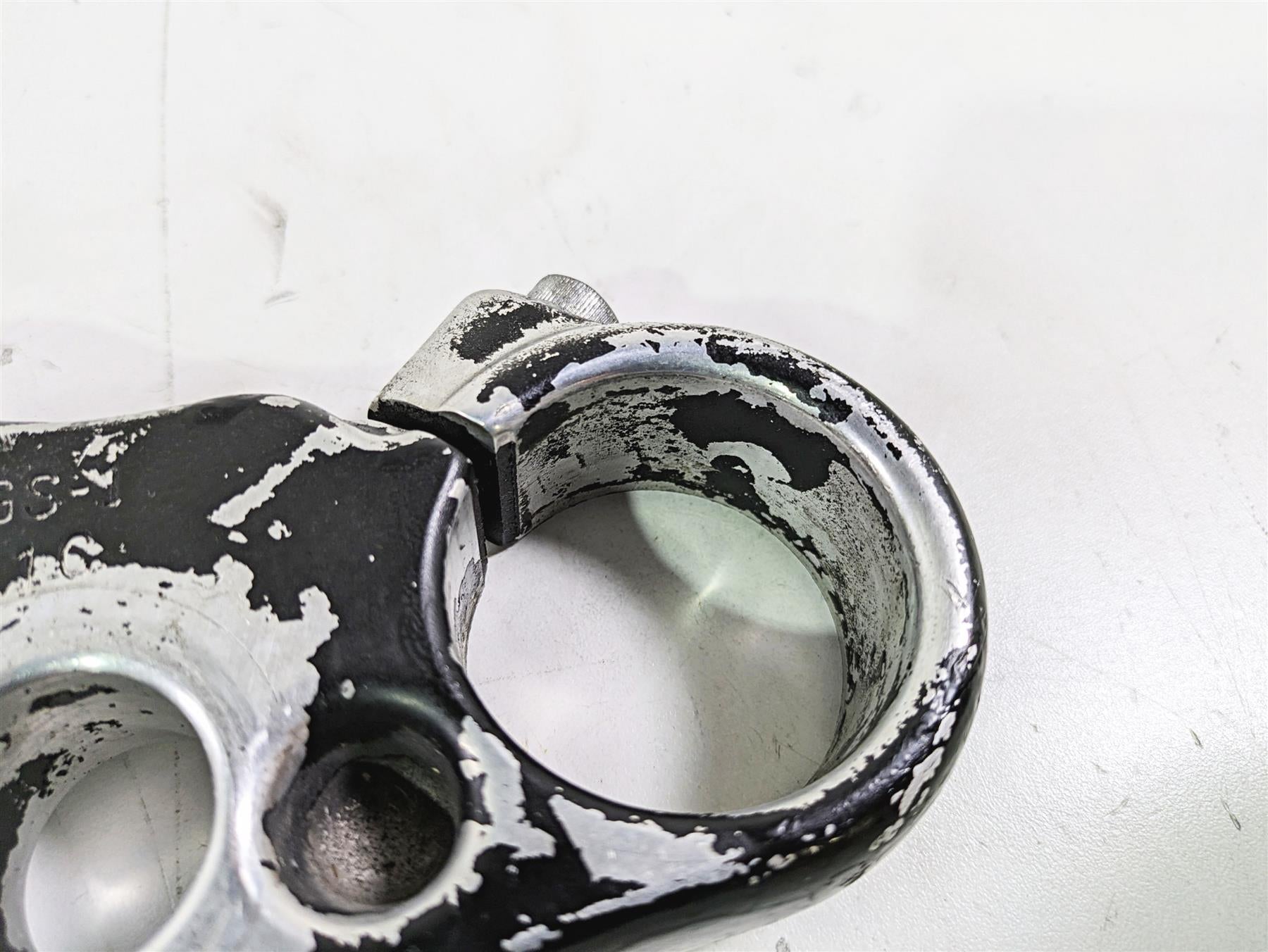 2016 Harley FXDL Dyna Low Rider Upper Triple Tree Clamp 49Mm 46278-08 {{ shop.shopifyCountryName }} - Mototech271