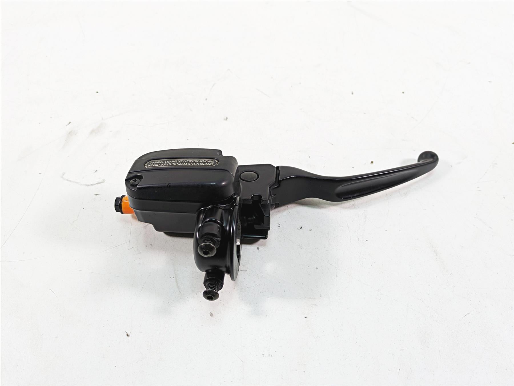 2018 Harley Touring FLHXSE CVO Street Glide Front Brake Master Cylinder 44985-10 {{ shop.shopifyCountryName }} - Mototech271