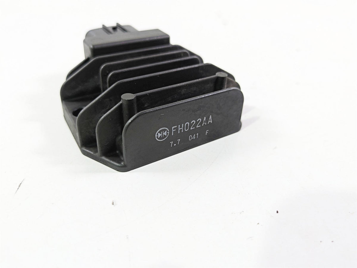2018 KTM 1290 Super Adv S Rectifier Voltage Regulator 60311034000 FH022AA {{ shop.shopifyCountryName }} - Mototech271