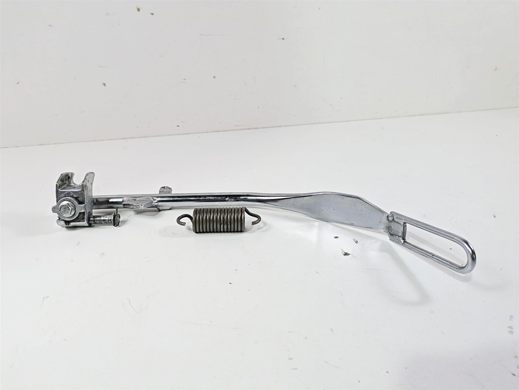 2016 Harley FXDF Dyna Fat Bob Side Kickstand Kick Jiffy Stand 49704-90H {{ shop.shopifyCountryName }} - Mototech271