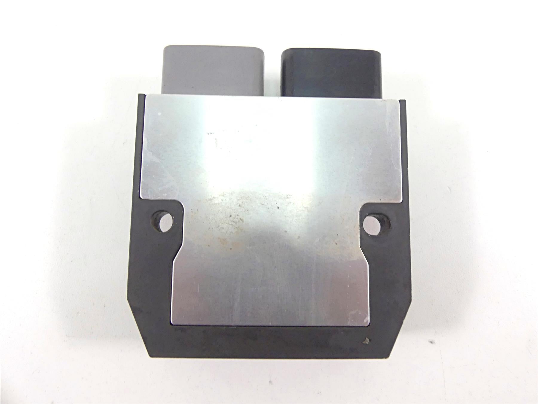 2012 Yamaha VMX17 VMAX 1700 Rectifier Voltage Regulator 1D7-81960-00-00 FH020AA {{ shop.shopifyCountryName }} - Mototech271