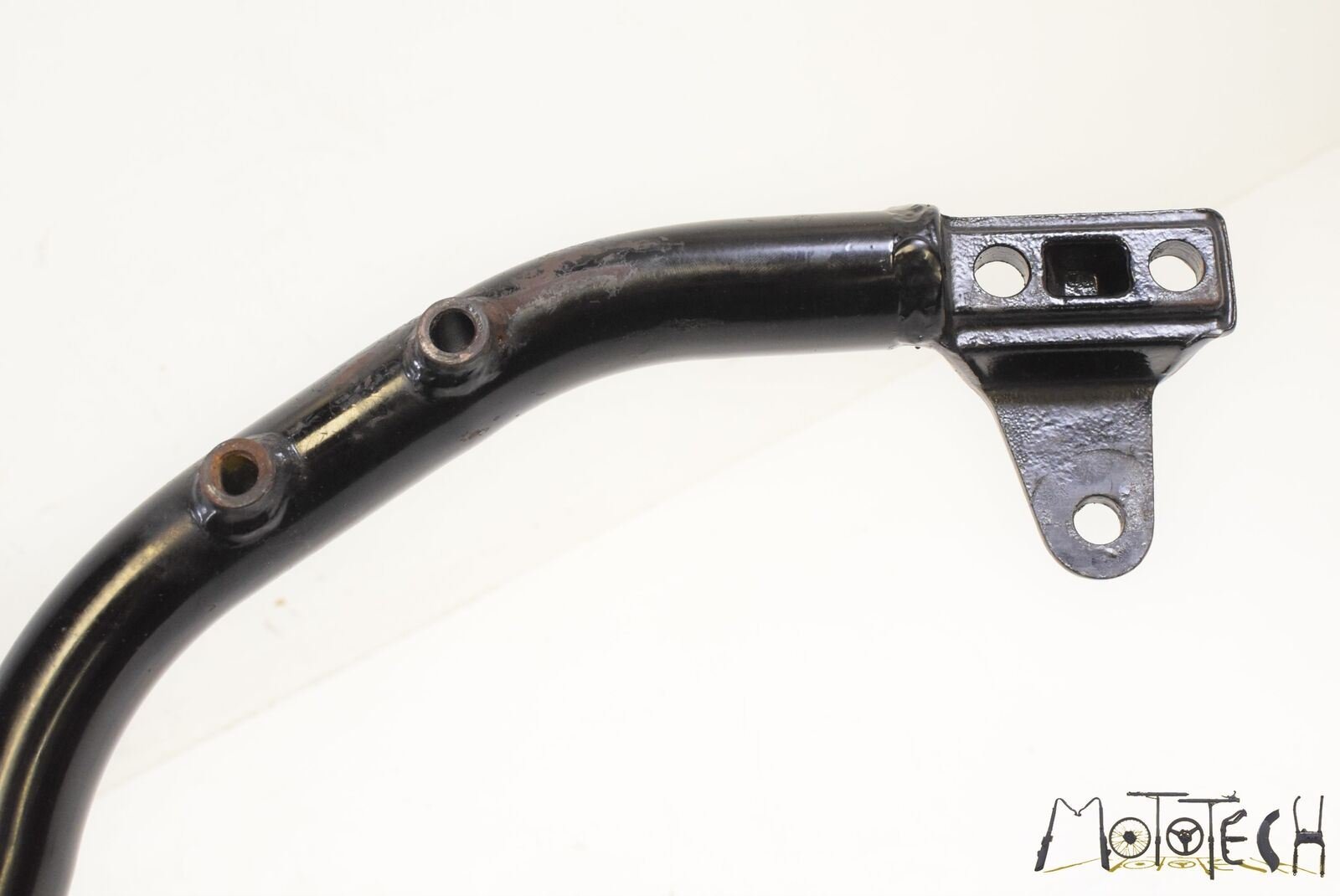 1995 Yamaha V Max 1200 Right Frame Down Tube Rail SET 1FK-21140-00-33 {{ shop.shopifyCountryName }} - Mototech271