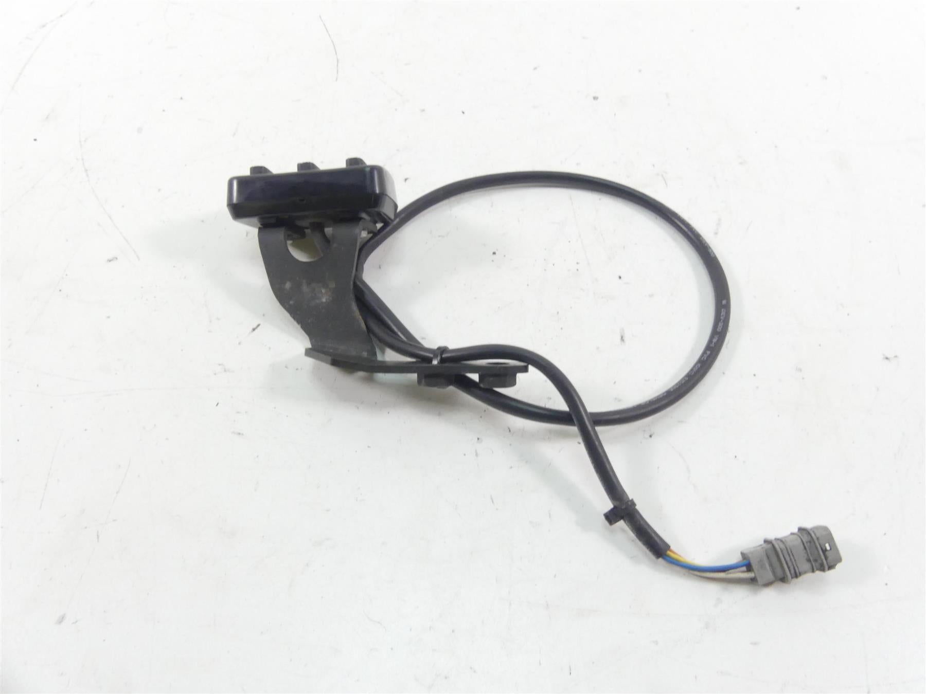 2013 Victory Cross Country Left Black Cruise Control Switch Set 4013049 {{ shop.shopifyCountryName }} - Mototech271