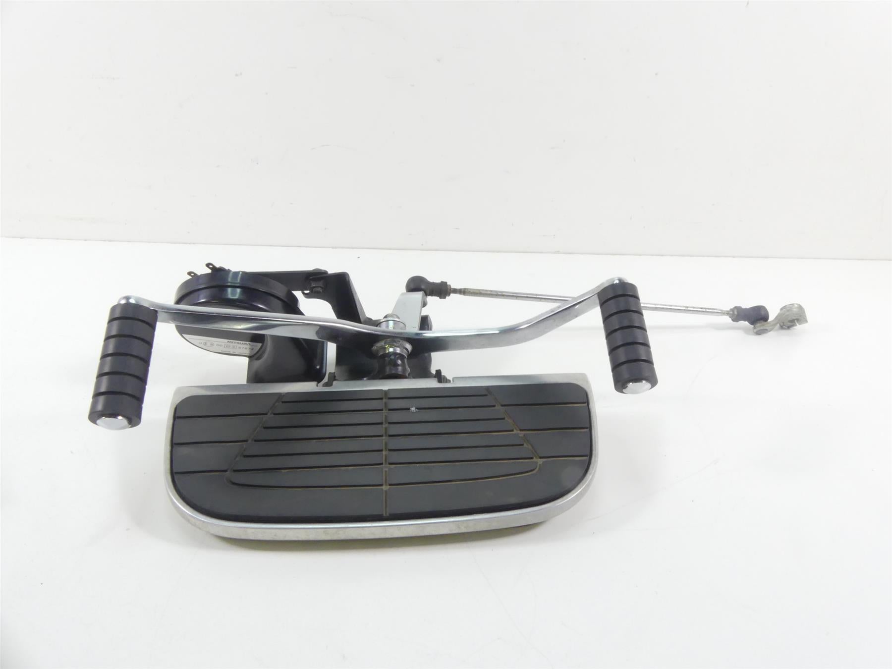 2007 Honda VTX1800 T1 Left Front Floor Board & Shifter Pedal Set 50625-MCV-000 {{ shop.shopifyCountryName }} - Mototech271