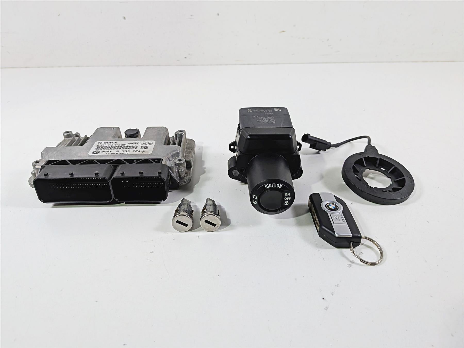 2016 BMW R1200 GS K50 Handsfree Cdi Ignition Switch Key Lock Set 136188559224 {{ shop.shopifyCountryName }} - Mototech271