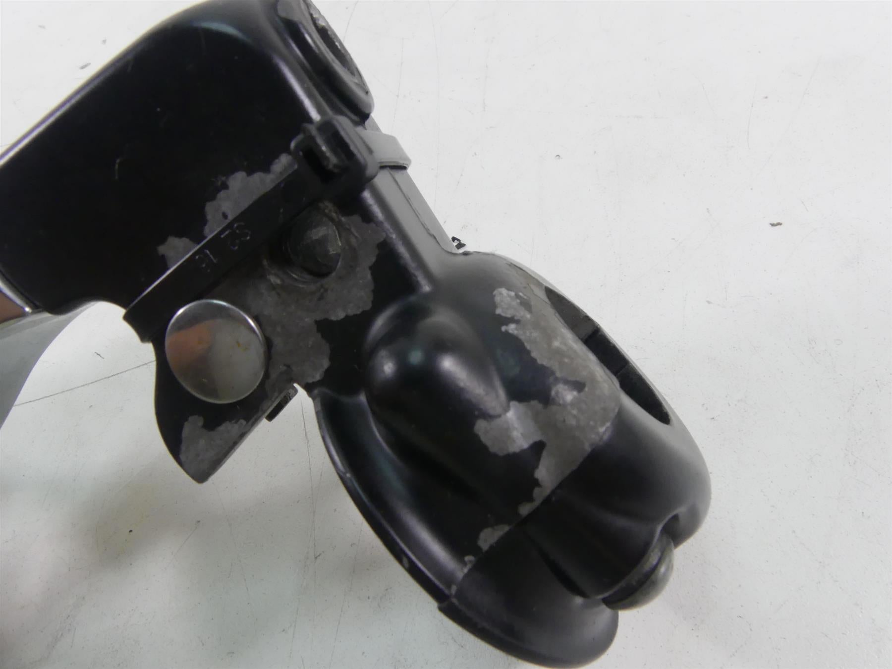 2005 Harley FXDWGI Dyna Wide Glide Clutch Perch & Kuryakyn Zombie Lever 38608-96 {{ shop.shopifyCountryName }} - Mototech271