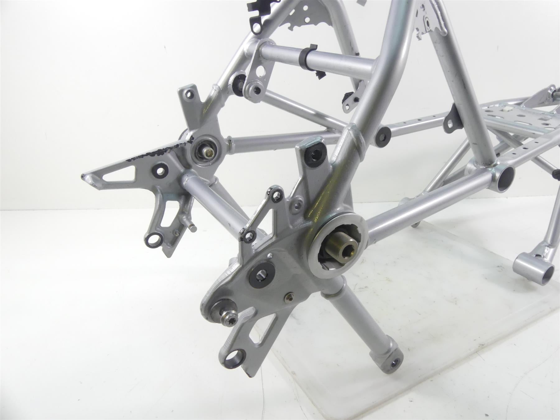 2017 BMW R1200RT K52 Straight Main Frame Chassis Slvg TL 46518550716 46518387840 {{ shop.shopifyCountryName }} - Mototech271