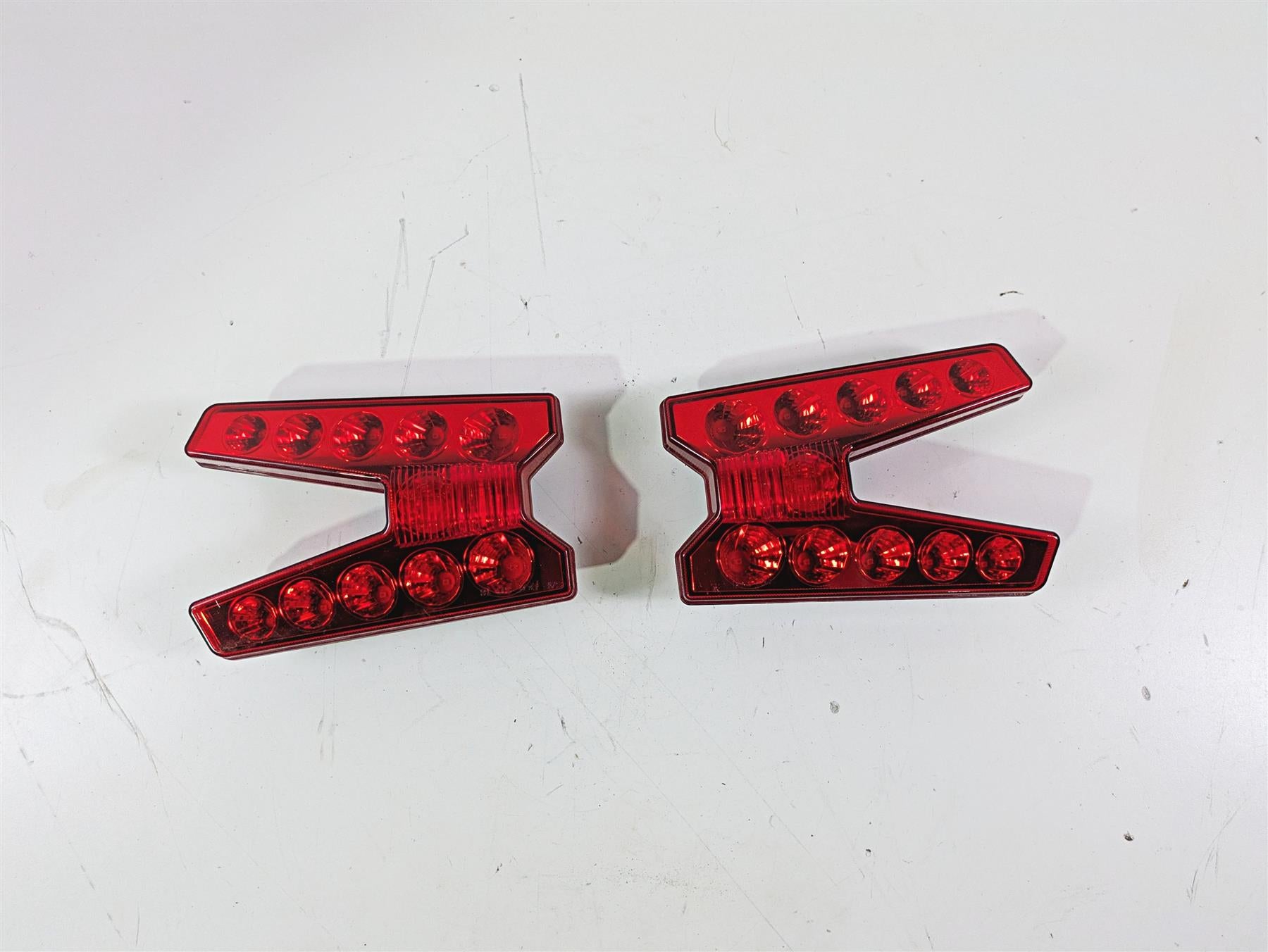 2023 Kawasaki Teryx KRX KRF 1000 C Taillight Tail Light Lamp Set 23024-0005 {{ shop.shopifyCountryName }} - Mototech271