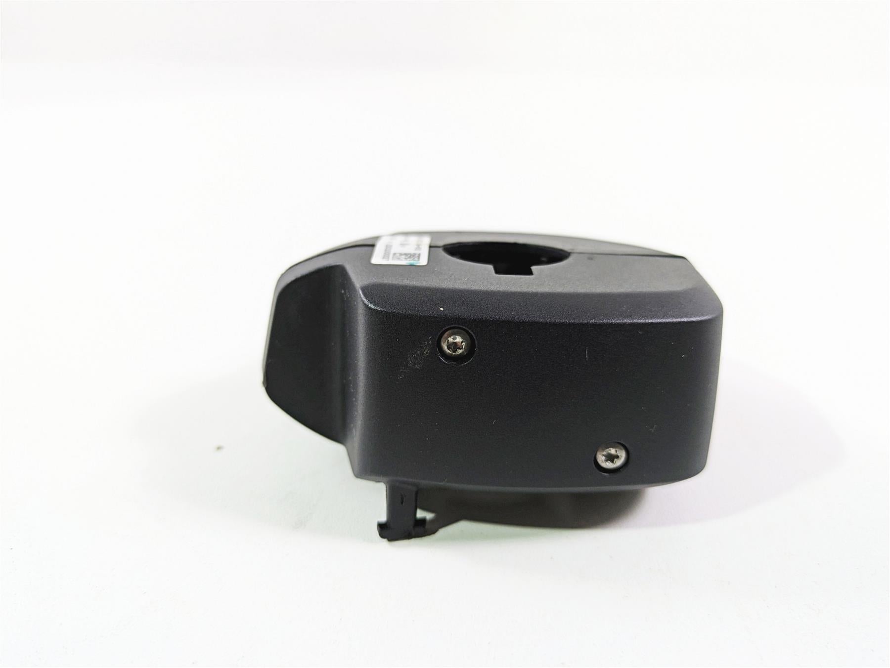 2024 Triumph Tiger 900 GT Right Hand Start Stop Control Switch T2044829 {{ shop.shopifyCountryName }} - Mototech271