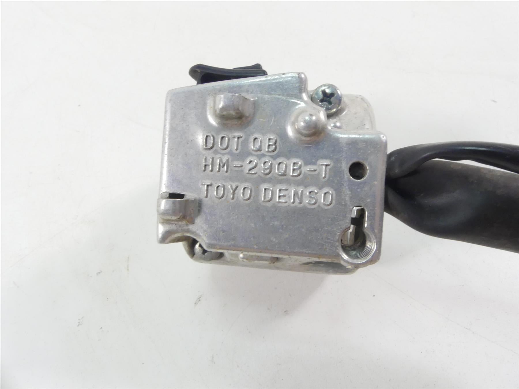 2003 Honda VTX1300 S Left Hand Blinker Lights Control Switch 35020-MEA-670 {{ shop.shopifyCountryName }} - Mototech271