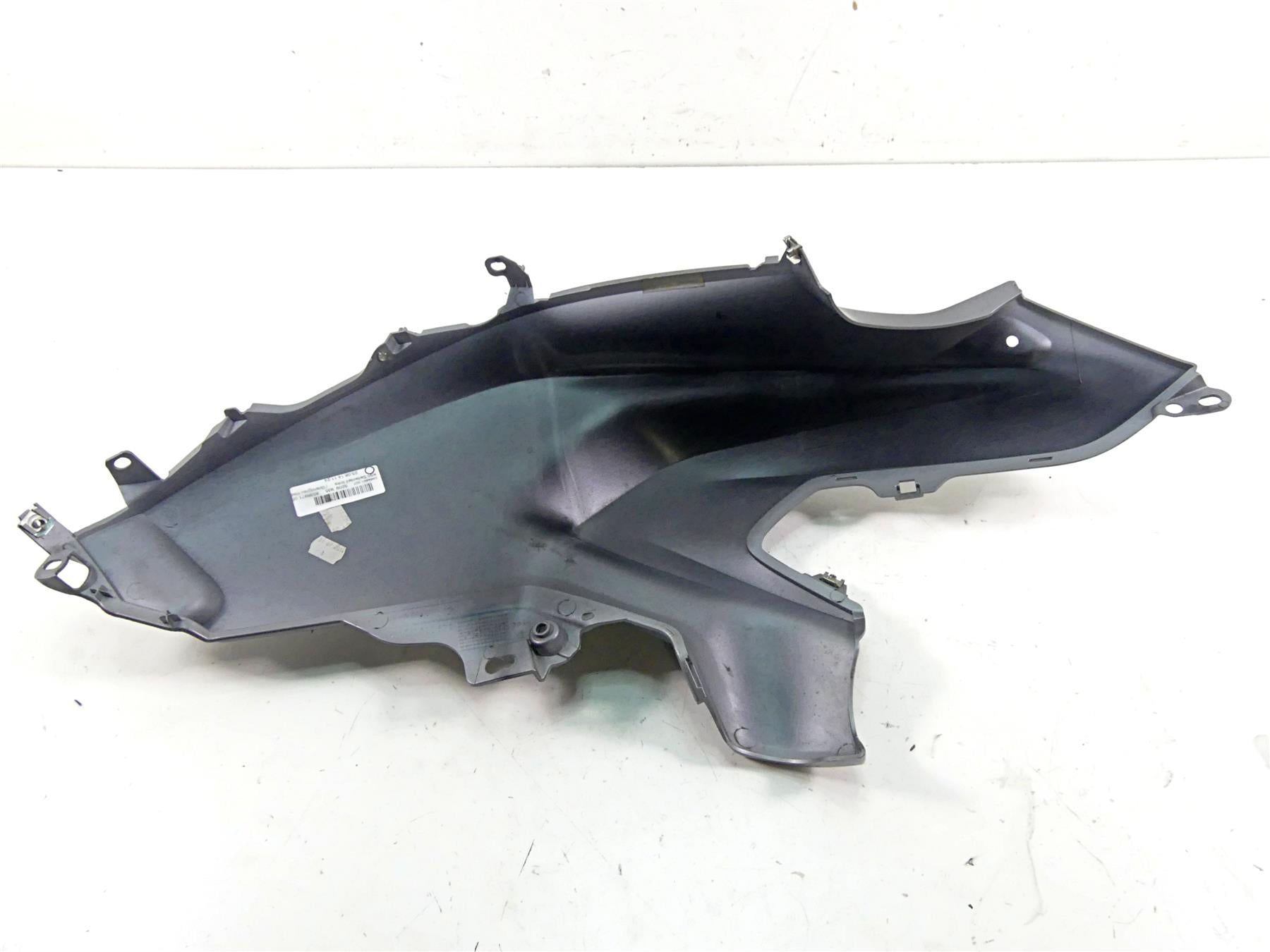 2015 BMW R1200GS GSW K50 Left Tank Side Fairing Cover Cowl 46638533679 {{ shop.shopifyCountryName }} - Mototech271