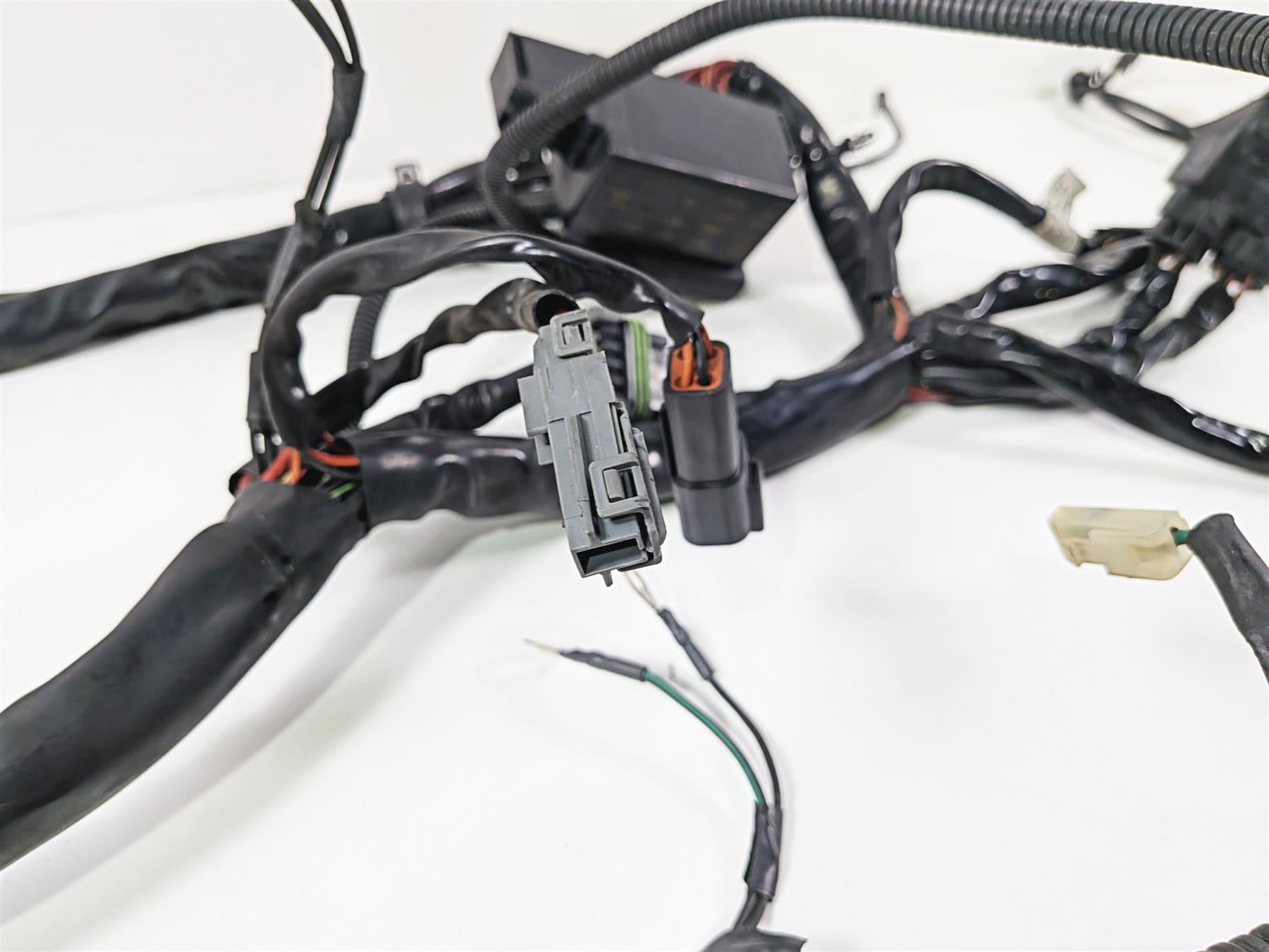 2004 Harley Touring FLTRI Road Glide Main Wiring Harness Loom EFI 70985-04-Mototech271