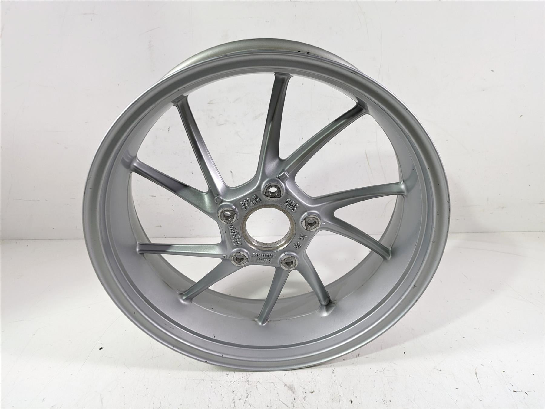 2022 BMW R1250 RT K052 Straight 17x5.5 Rear Wheel Rim 36317727235 {{ shop.shopifyCountryName }} - Mototech271