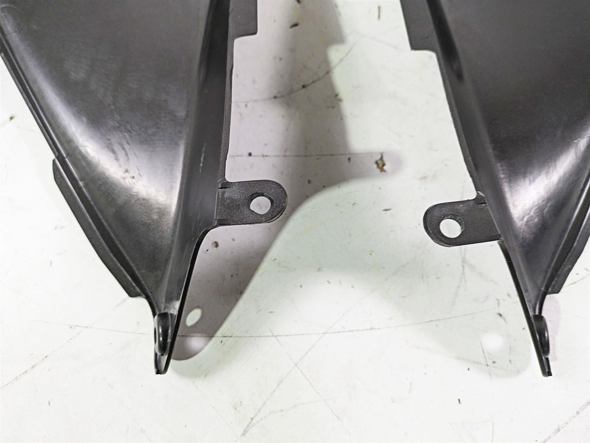 2005 Kawasaki ZX12R Ninja Upper Inner Air Duct Cover Set 55028-1435 {{ shop.shopifyCountryName }} - Mototech271