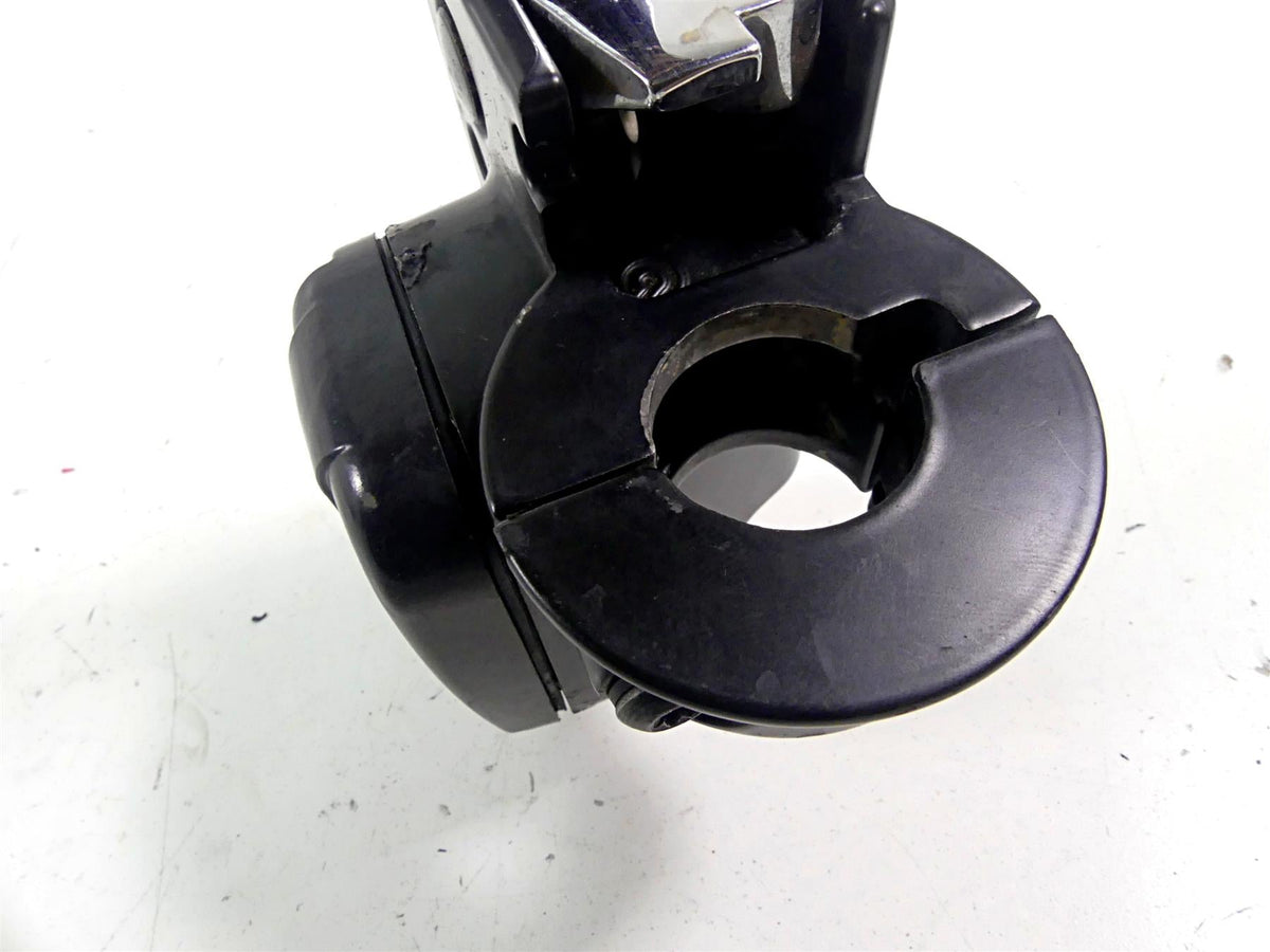 2015 Harley Touring FLHXS Street Glide Front Brake Master Cylinder 44551-08F {{ shop.shopifyCountryName }} - Mototech271