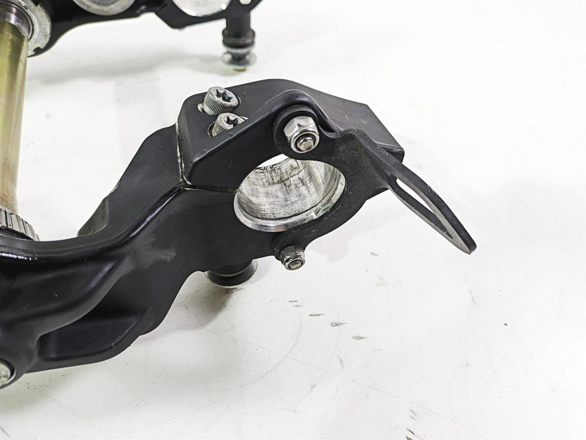 2018 Indian Chieftain Dark Horse Lower Upper Triple Tree Set 46mm 1824691 {{ shop.shopifyCountryName }} - Mototech271