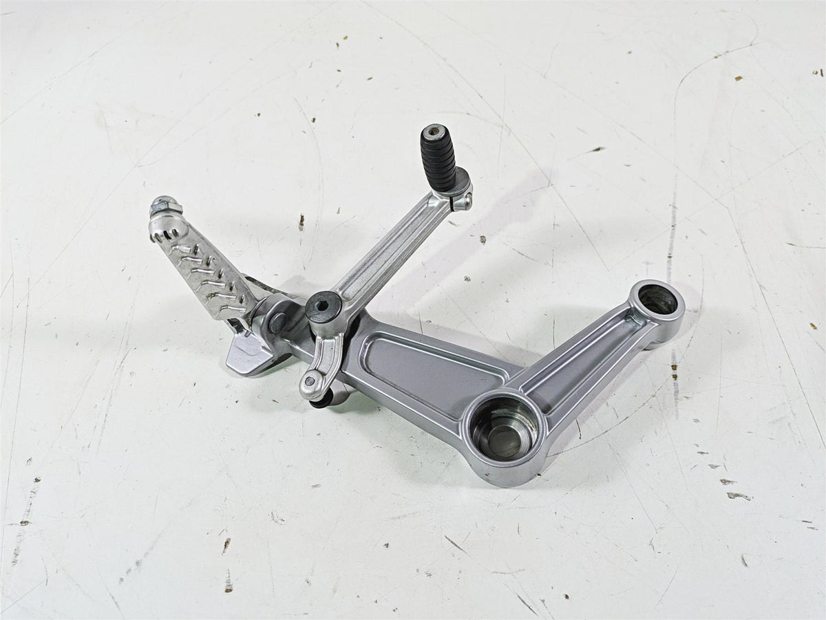 2021 Aprilia RS660 Left Rider Footpeg & Shifter Lever 2B005202 2B006352 {{ shop.shopifyCountryName }} - Mototech271