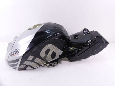 2016 Aprilia RSV 1100 Tuono V4 RR Fuel Gas Petrol Tank & Cover 2H000880000Z4 {{ shop.shopifyCountryName }} - Mototech271