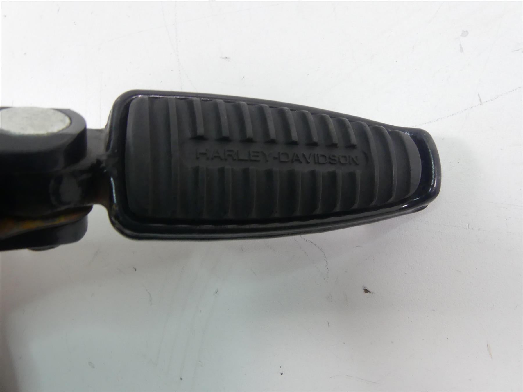 2011 Harley VRSCF Muscle Rod Rear Passenger Footpeg Custom Mount Set 33134-07 {{ shop.shopifyCountryName }} - Mototech271