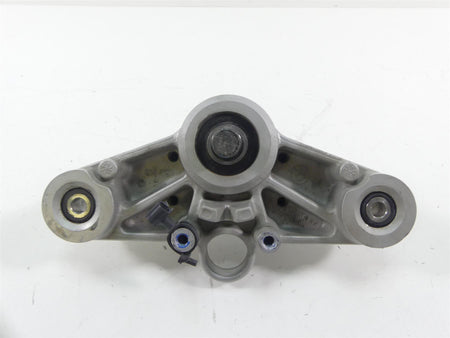 2001 BMW R1150 GS R21 Showa Upper Triple Tree Steering Clamp 31422314505 {{ shop.shopifyCountryName }} - Mototech271